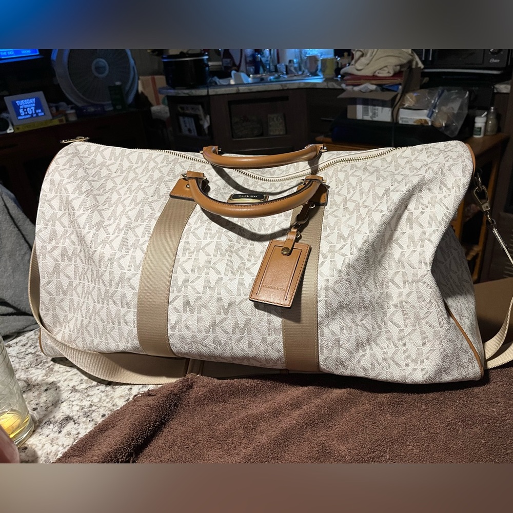 Large Duffel Bag - Michael Kors